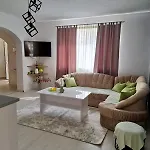 Lola's House