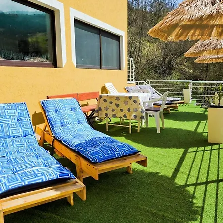 Lola's House 4*